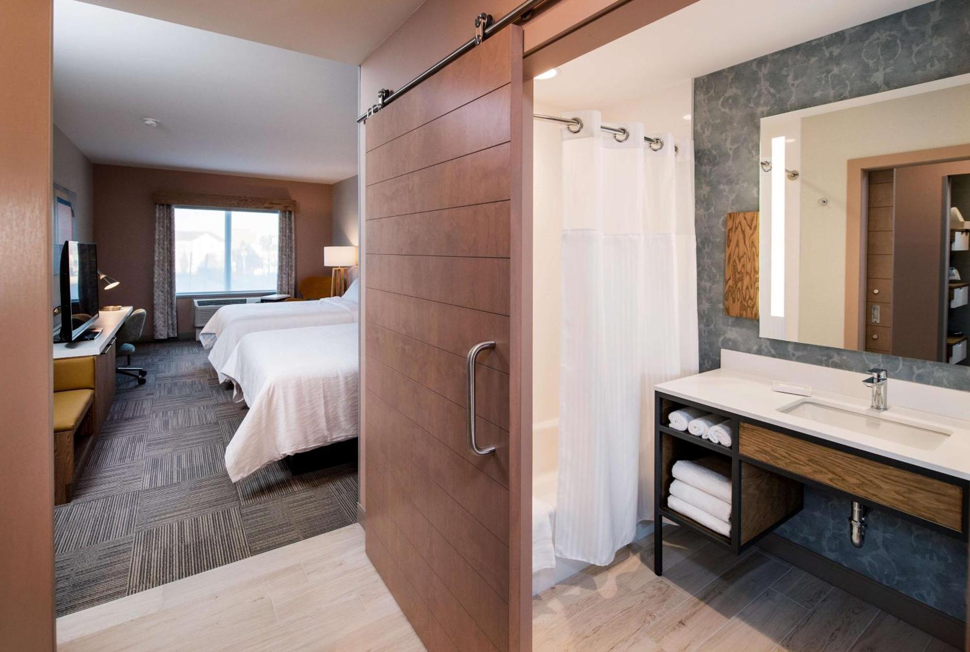 Hilton Garden Inn Moncton Downtown, Nb Zewnętrze zdjęcie