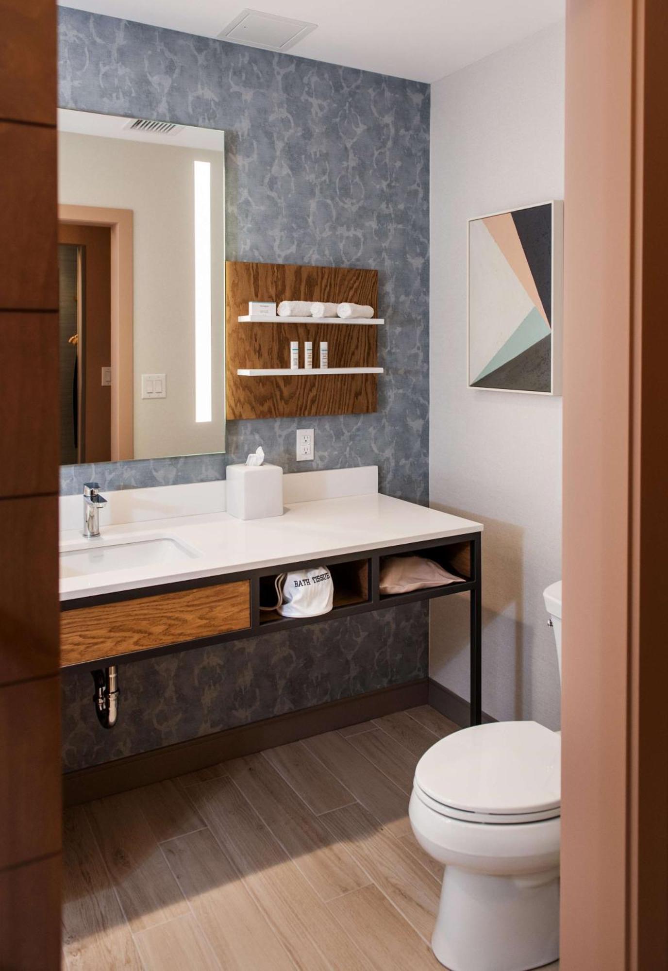 Hilton Garden Inn Moncton Downtown, Nb Zewnętrze zdjęcie